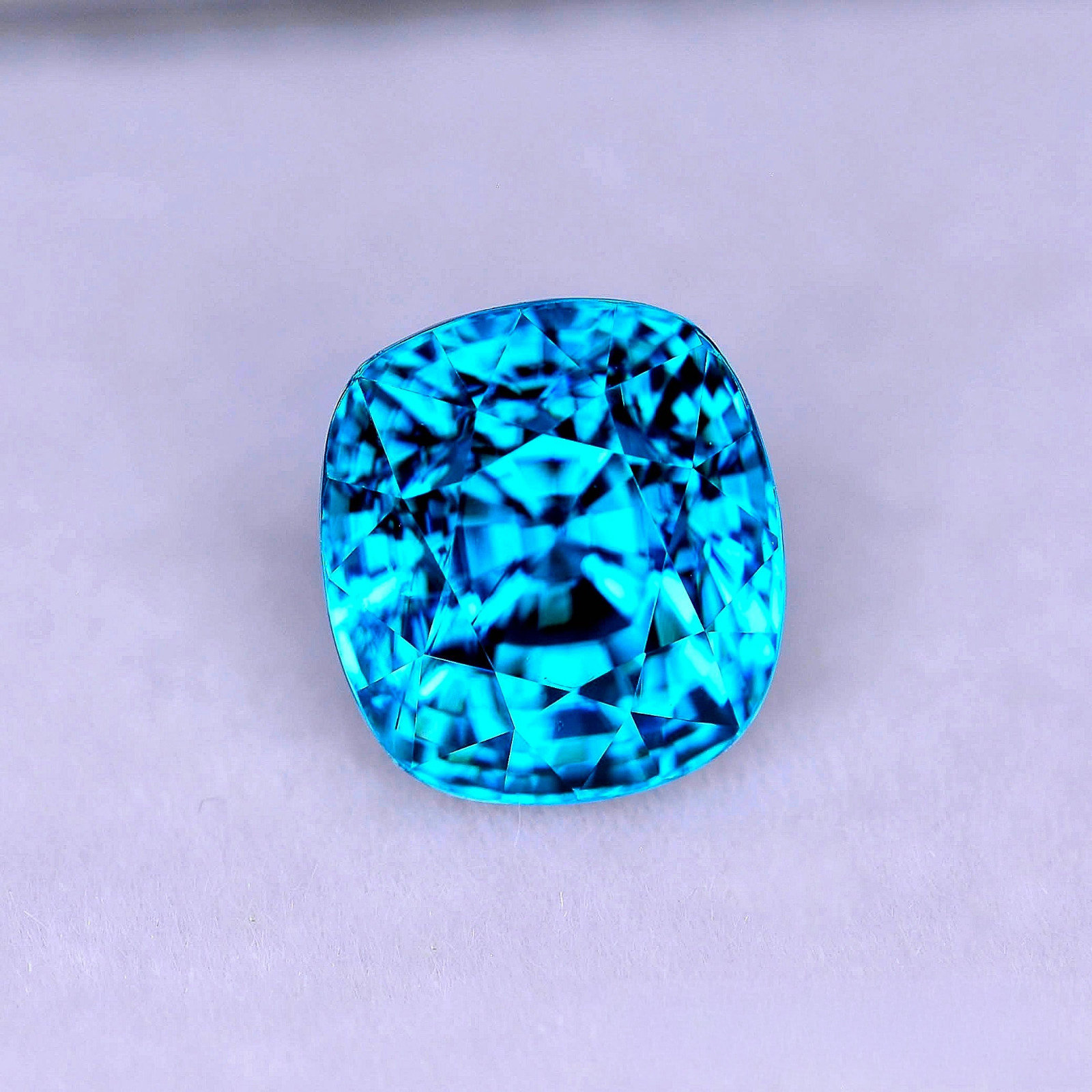 10 - 4.27ct Blue Zircon