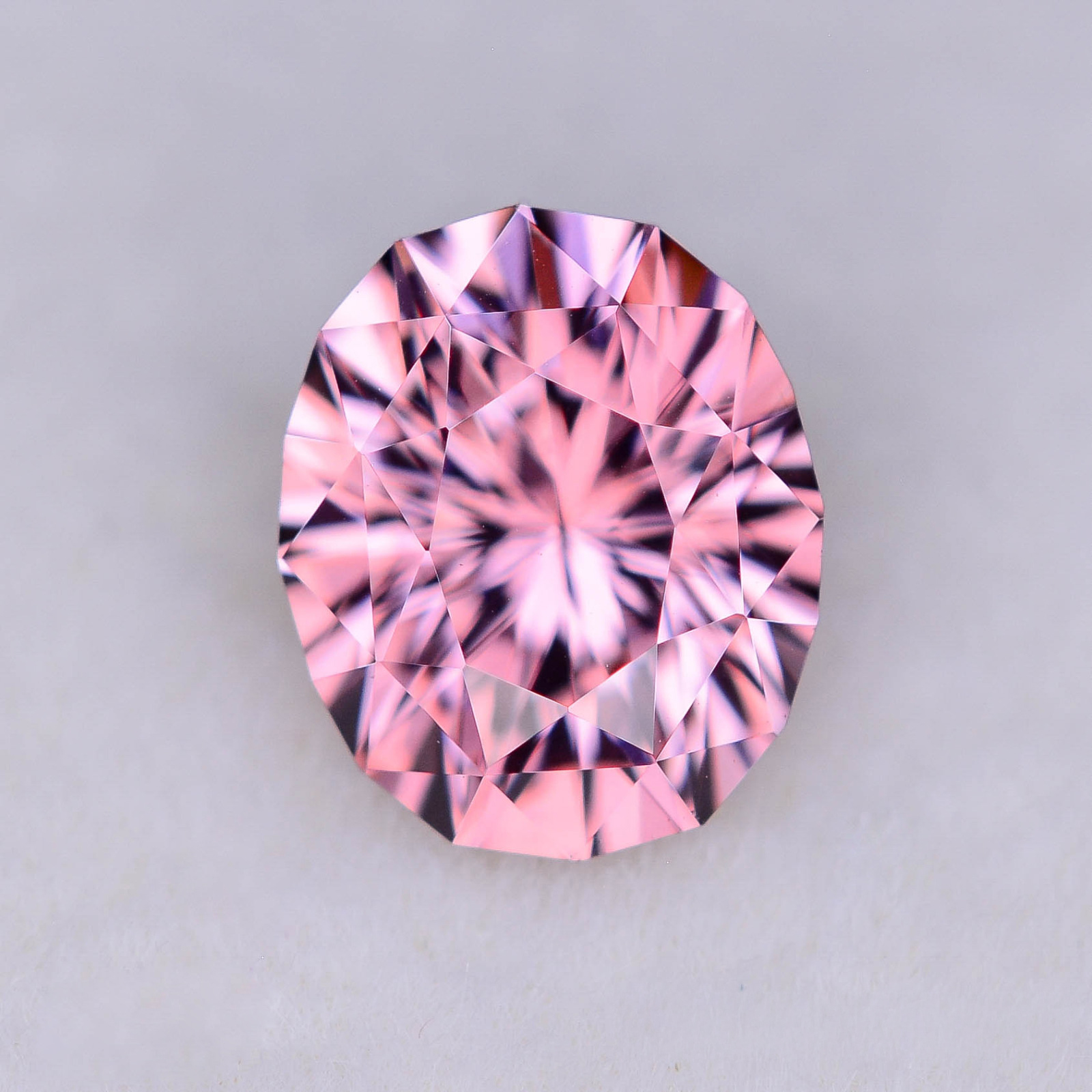31 - 1.98ct Pink Zircon